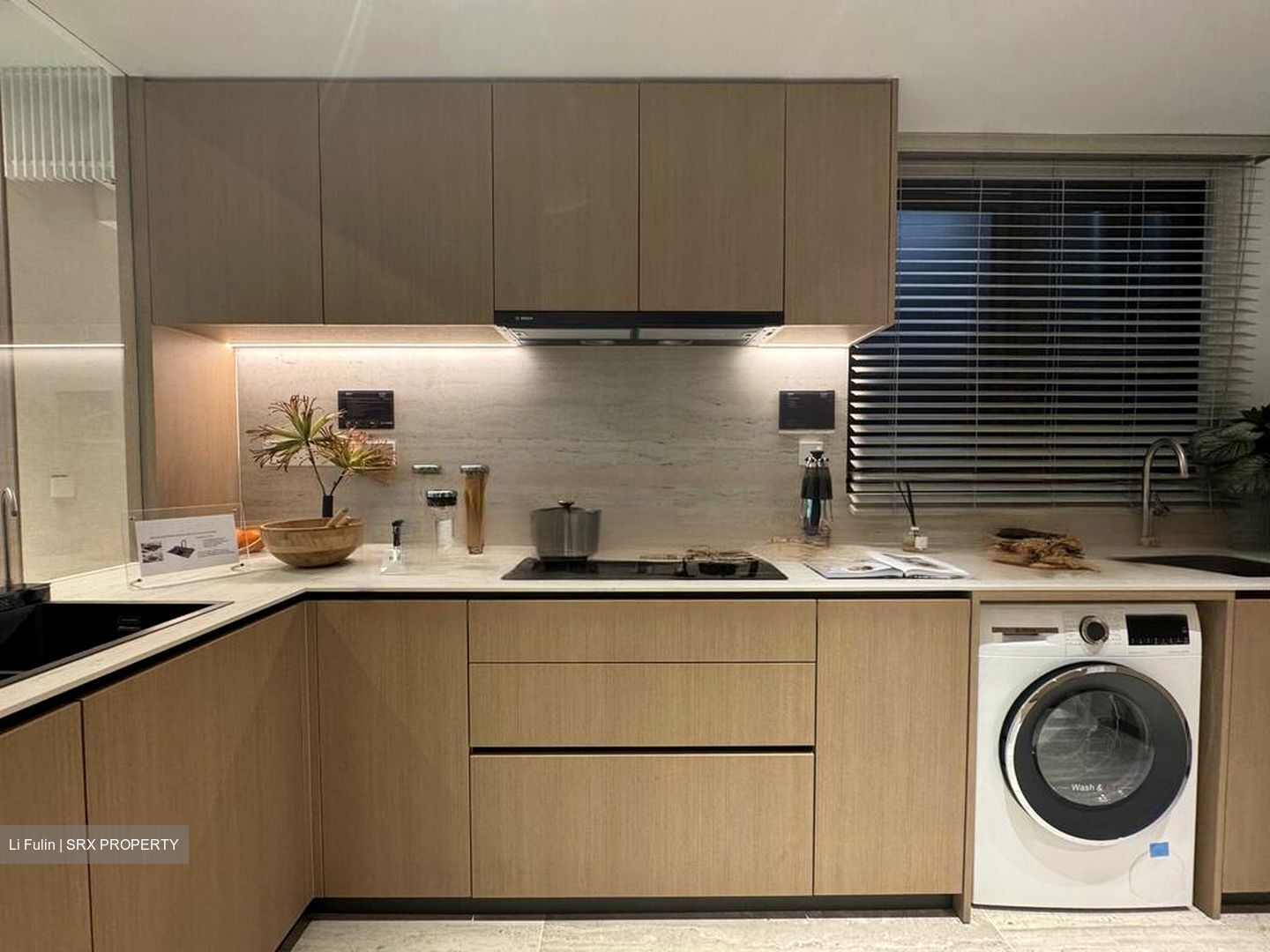 8@BT (D21), Condominium #485217421